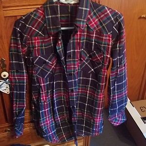 Ochenta blue and red plaid button-down flannel